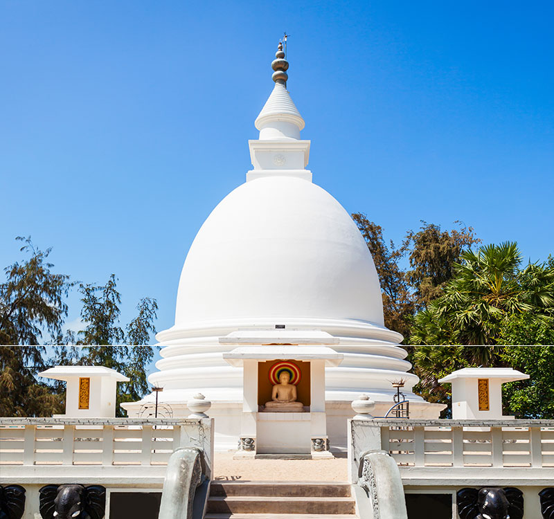 Dambakola Patuna Sangamitta Temple